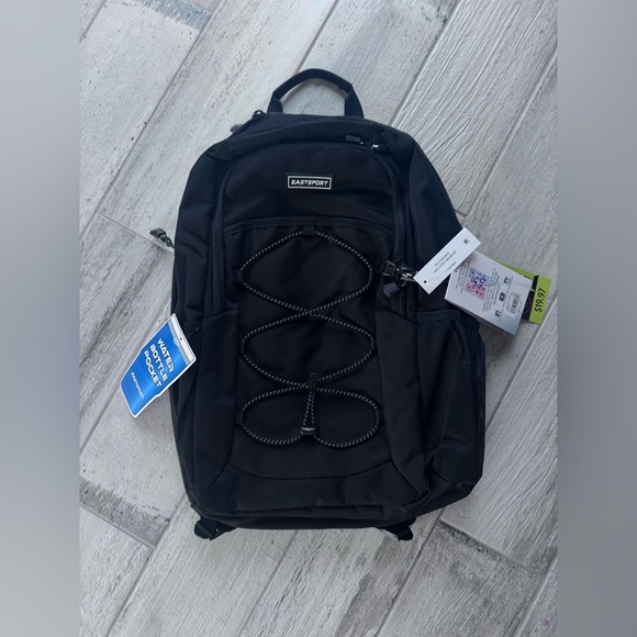 NEW! Eastsport 18.5" Black Backpack - Picture 1 of 4